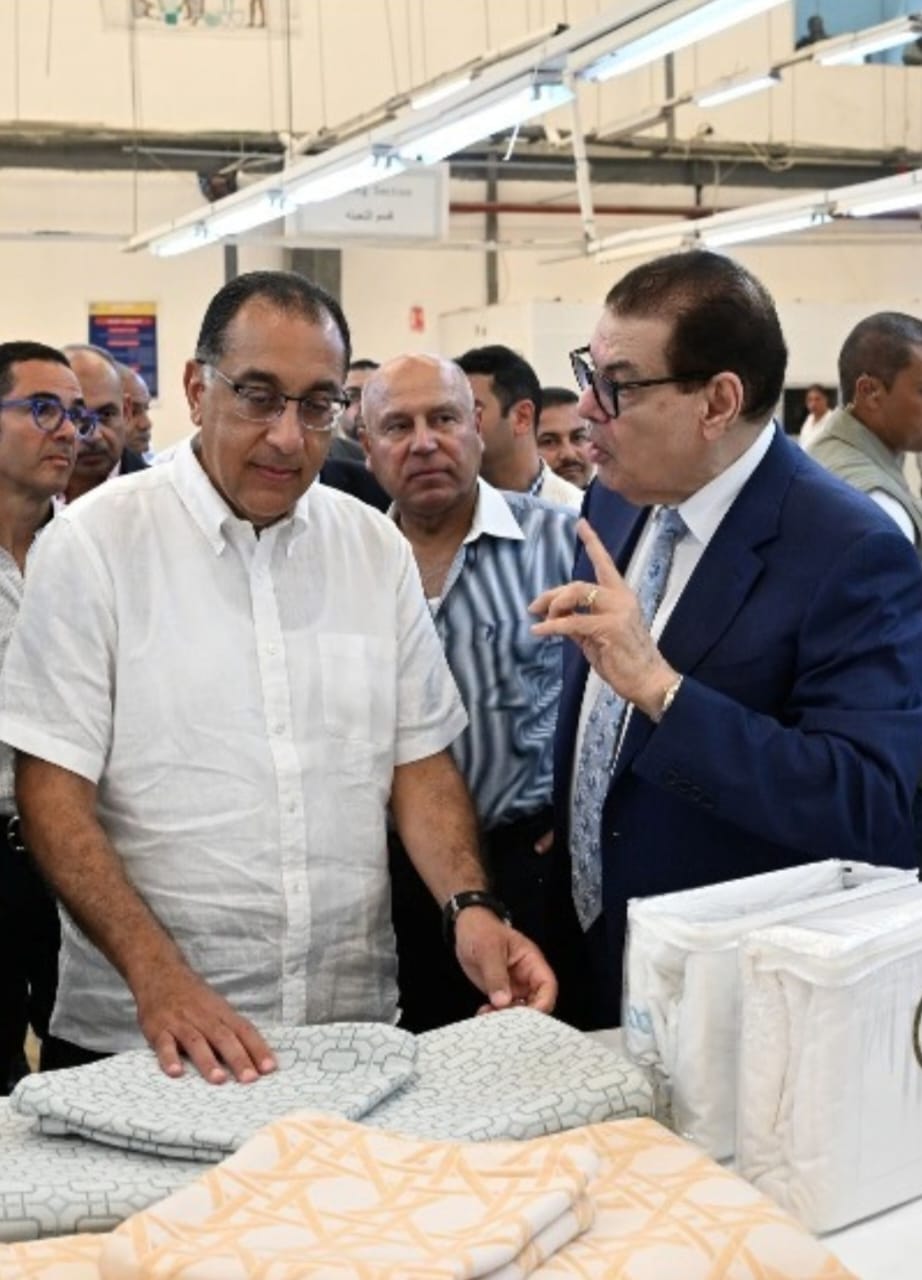 صوره أرشيفية للدكتور مصطفى مدبولى رئيس مجلس الوزراء وهو يزور مصانع نايل جروب بالعامرية  فى أغسطس 2024