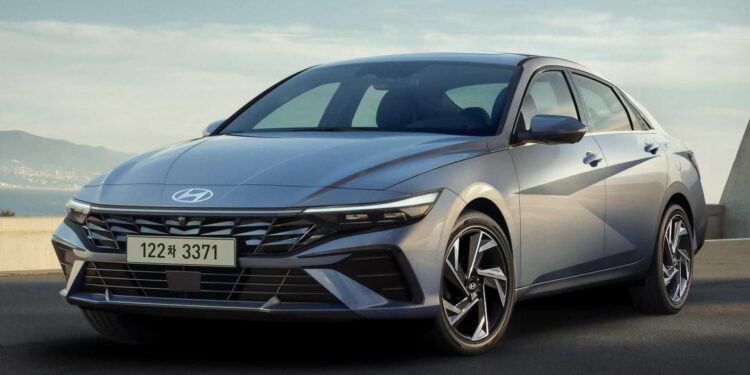 سيارات هيونداي النترا "CN7"