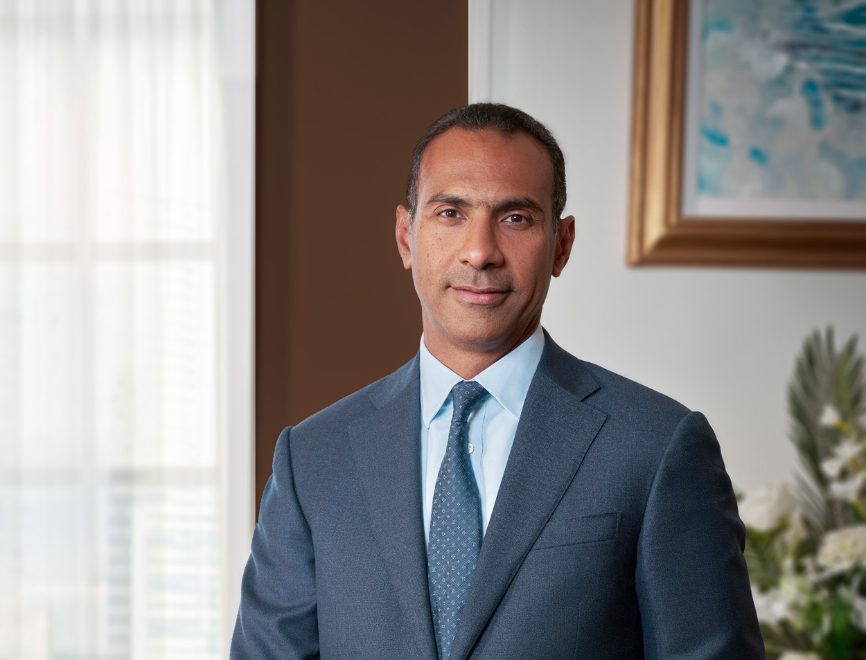 عاكف المغربى، الرئيس التنفيذى والعضو المنتدب لبنك قناة السويس