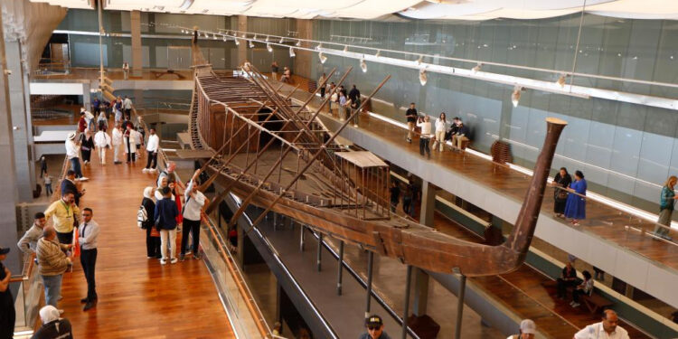 مركب خوفو الثانية