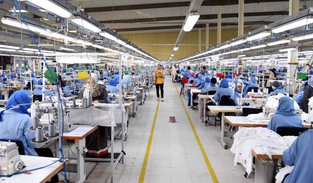 مصانع الملابس الجاهزة