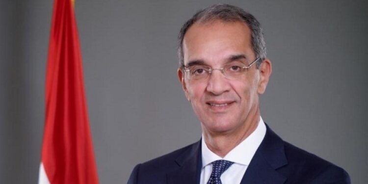 وزير الاتصالات