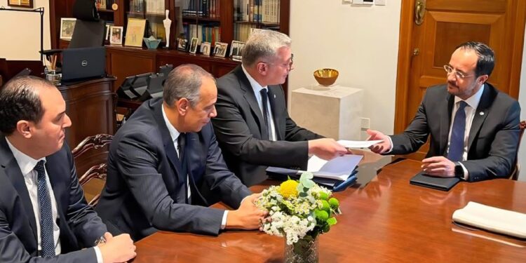 مصر وقبرص تبحثان تعزيز التعاون الإستراتيجي في مجال الطاقة