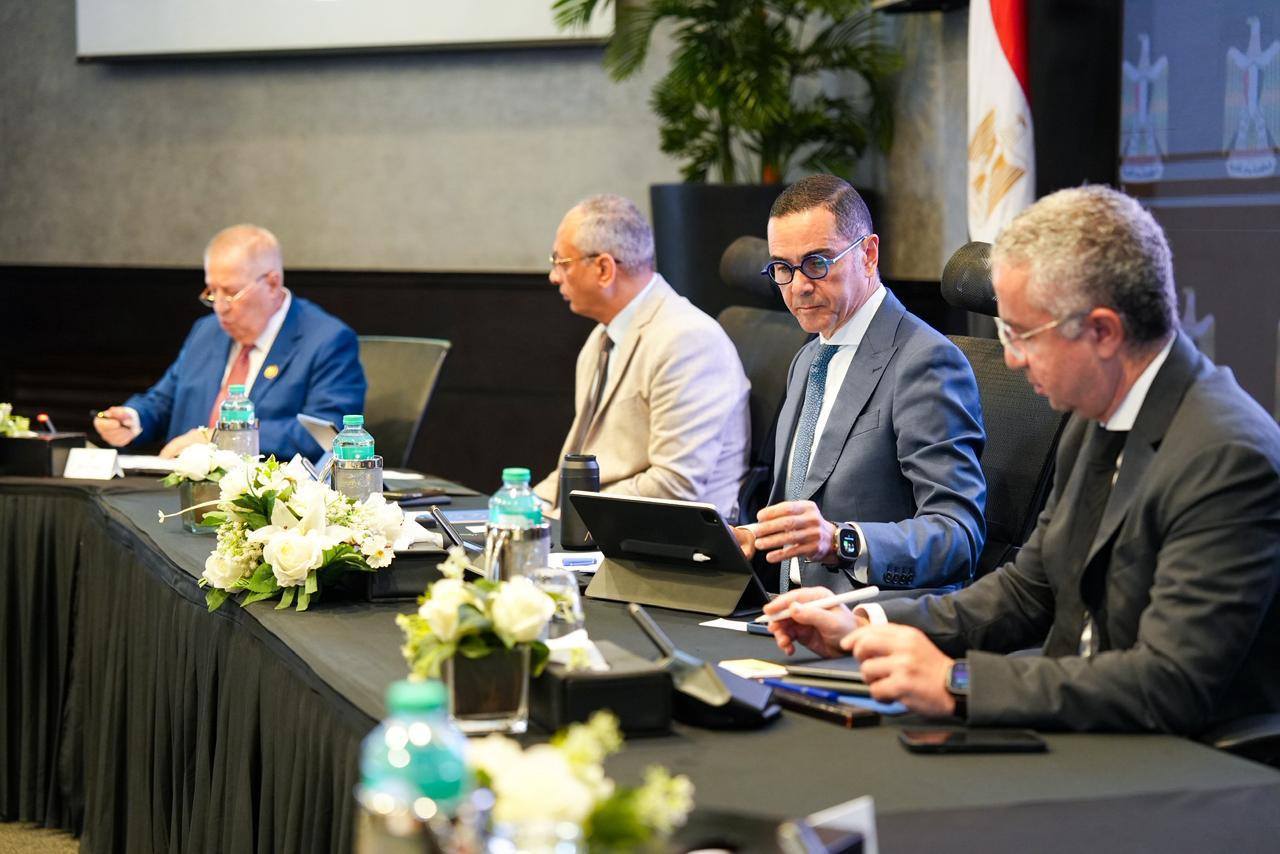 حسن الخطيب: المستثمر المحلي يتساوى مع الأجنبي في المعاملة والرعاية