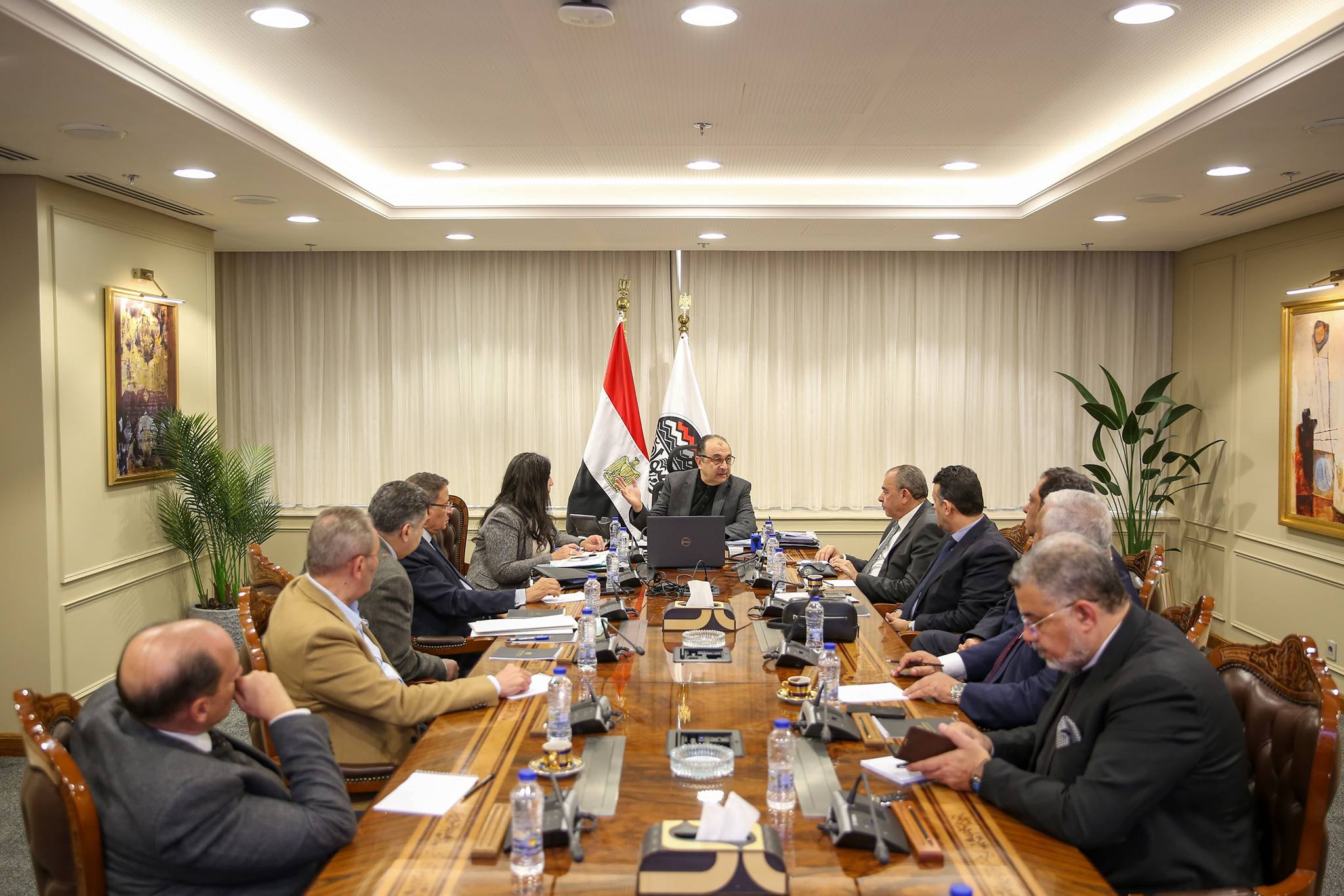 قطاع الأعمال: الوزارة تتبنى سياسة الانفتاح والاستعداد الكامل للشراكة مع القطاع الخاص