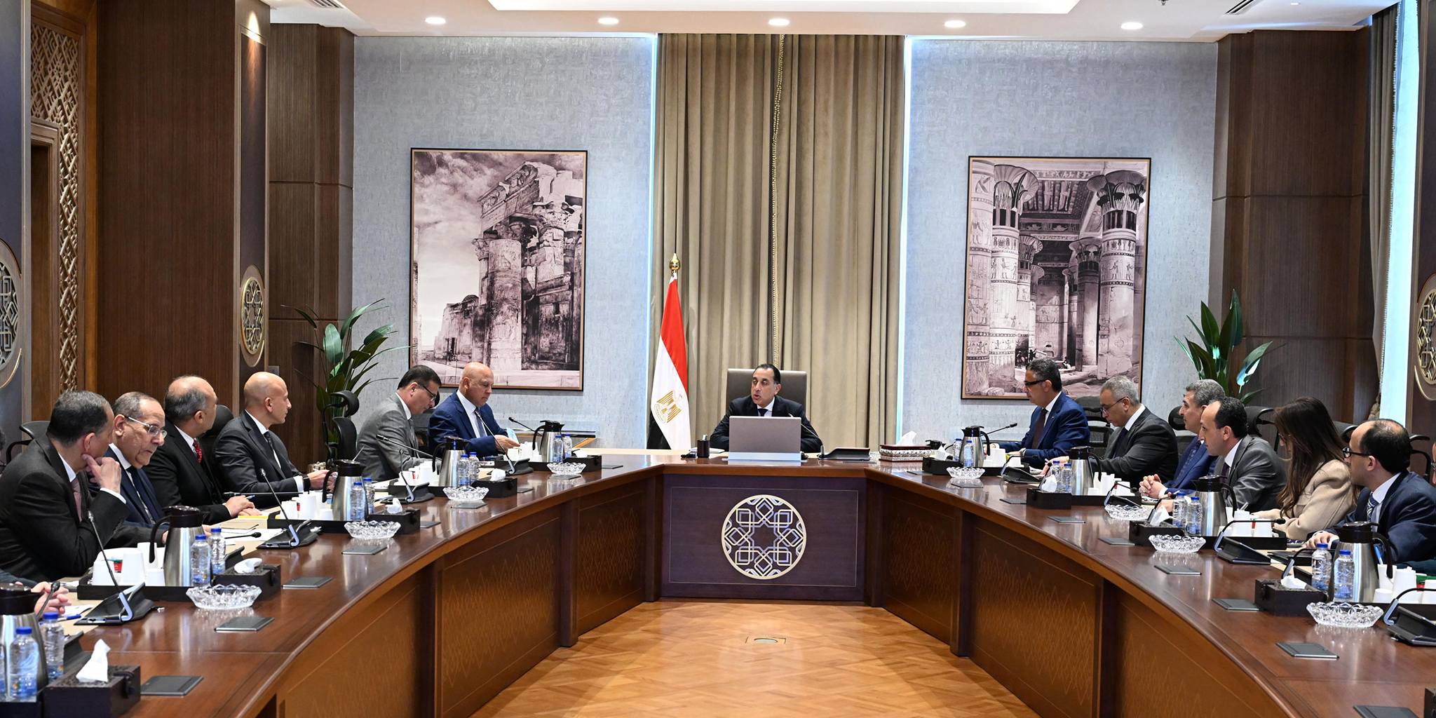 رئيس الوزراء يتابع مستجدات خطط النهوض بشركات السكر الحكومية