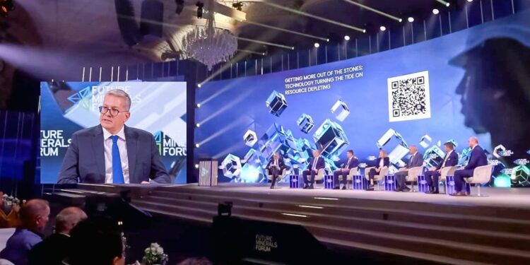 البترول: رسم خريطة للاستثمار بالتعدين بالمناطق غير المستغلة بالدرع العربي النوبي