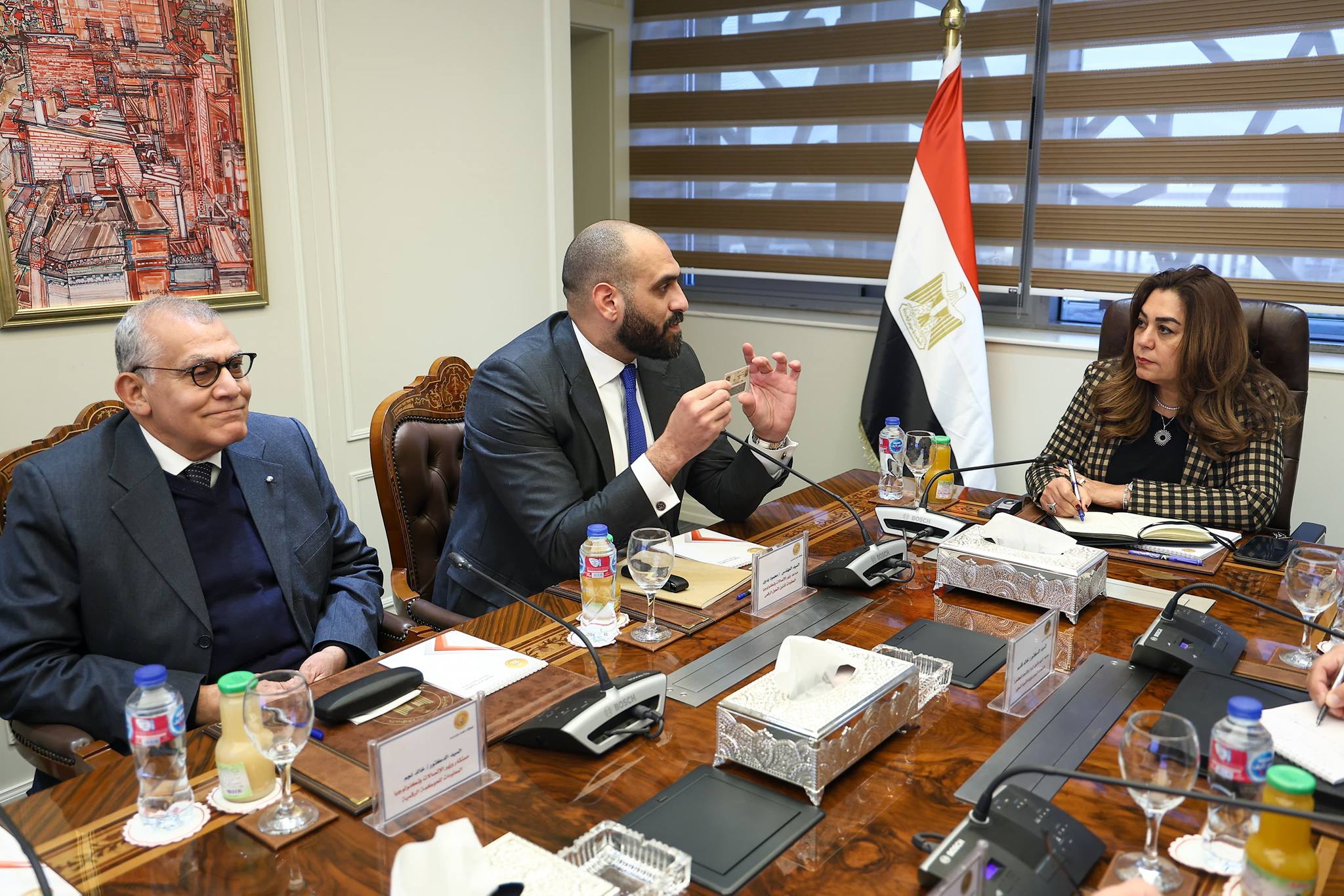 "التنمية المحلية": تيسير إجراءات تراخيص المحال لتوفير بيئة أعمال أكثر سهولة