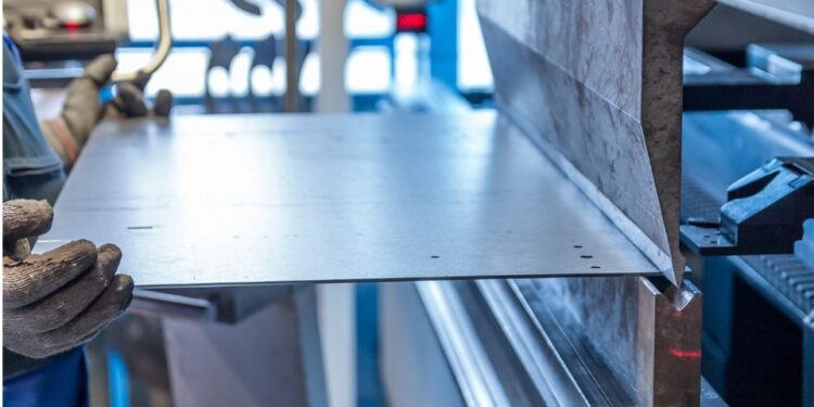 صناعة الصاج ؛ الصلب