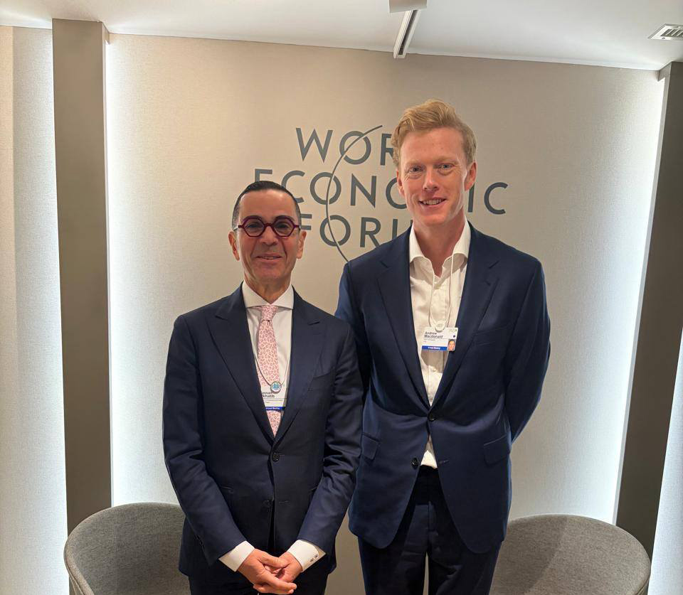 "الاستثمار" تناقش خطط "أوبر" للتوسع في مجالات النقل الذكي بمصر