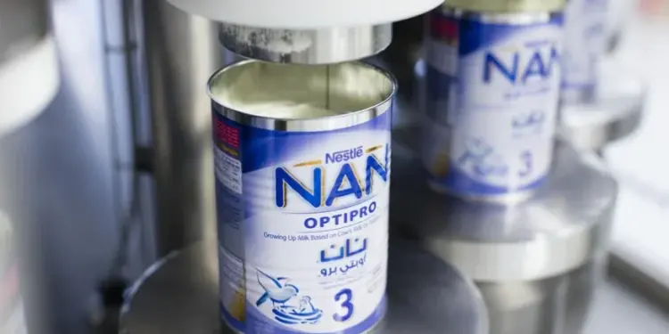 "سلامة الغذاء": حليب الأطفال المسحوب في أوروبا غير متوفر بمصر