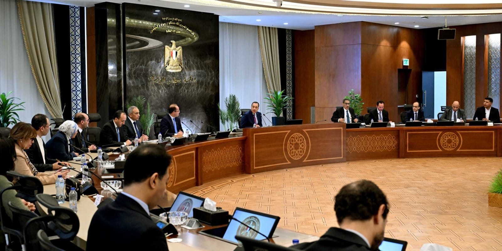 "مدبولي": توجيهات رئاسية بإدراج زيادة "غير اعتيادية" للأجور بالموازنة الجديدة