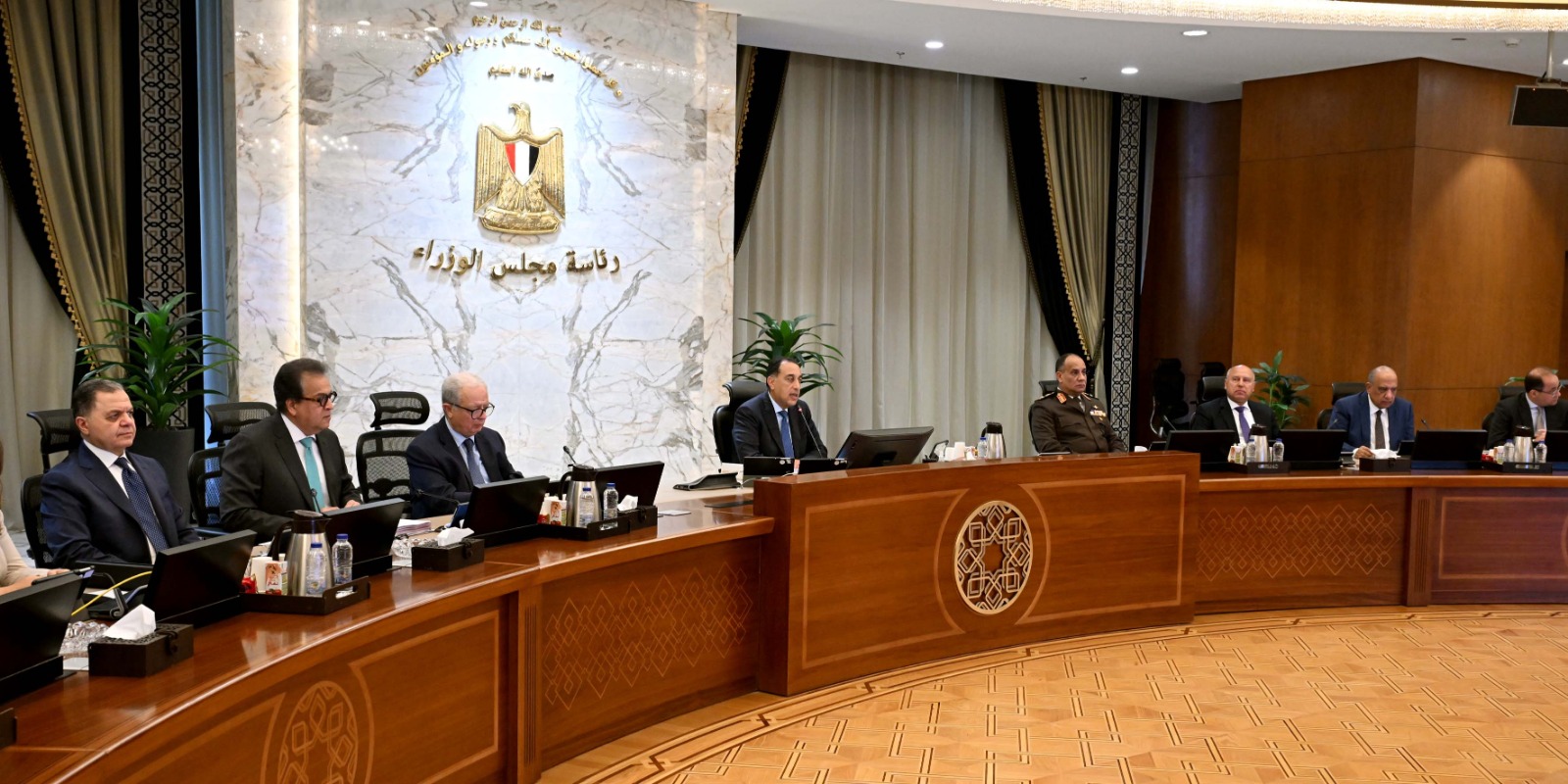 الحكومة تستعرض حزمة التسهيلات والإصلاحات الضريبية المقترحة للعام المالى المقبل