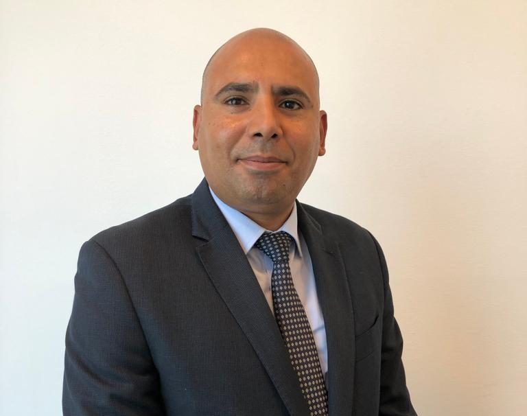 حاتم الهادي، الرئيس التنفيذي والعضو المنتدب لشركة كارڤي للاستشارات المالية
