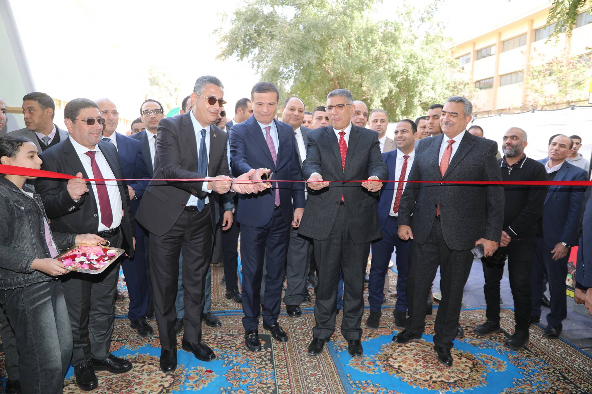 وزيرا الزراعة والتموين يفتتحون معرض السلع الغذائية بالمتحف الزراعي بمناسبة شهر رمضان