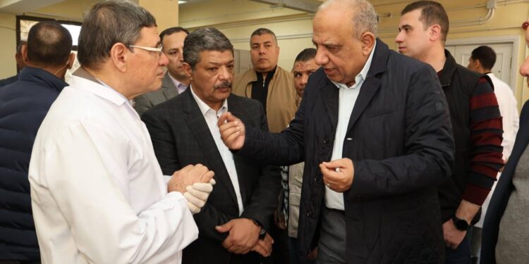 وزير الكهرباء يتفقد هيئة الطاقة الذرية بمنطقة أنشاص