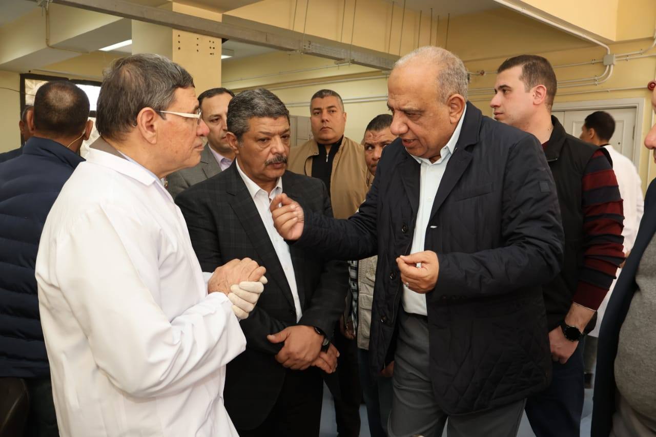 وزير الكهرباء يتفقد هيئة الطاقة الذرية بمنطقة أنشاص