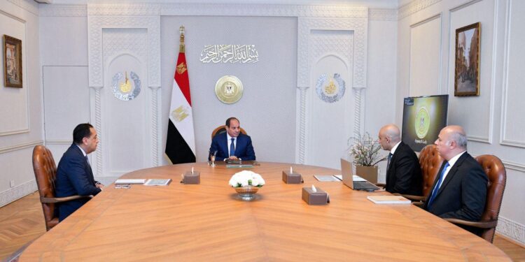 "السيسي" يتابع جهود رفع مستوى جودة التعليم في مصر