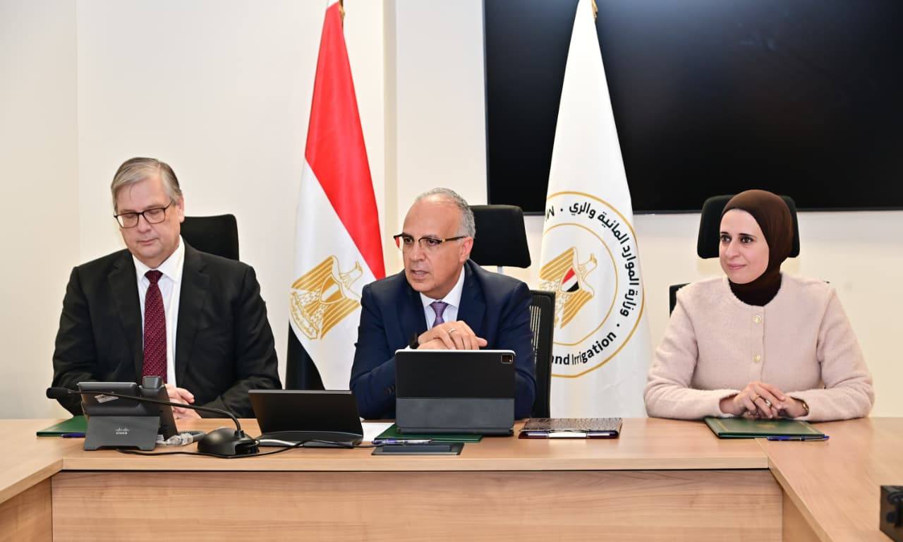 1.5 مليون يورو منحة هولندية لتمويل دراسة جدوى حماية شواطئ الدلتا