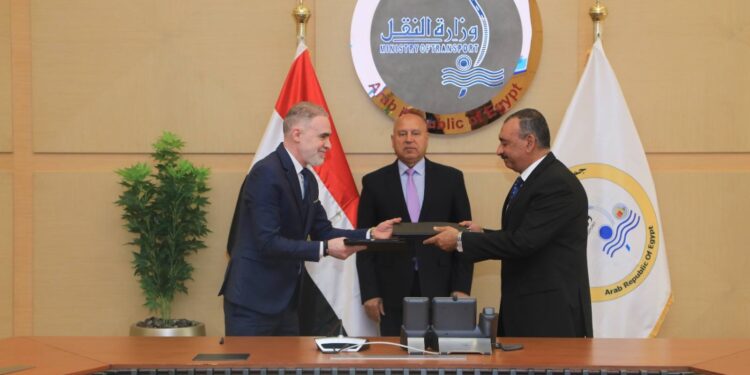 شراكة بين "القناة للتوكيلات" و"تراست" لتشغيل سفن تجارية ذات طبيعة خاصة