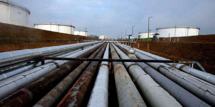 خط أنابيب دروجبا ؛ نقل النفط ؛ البترول