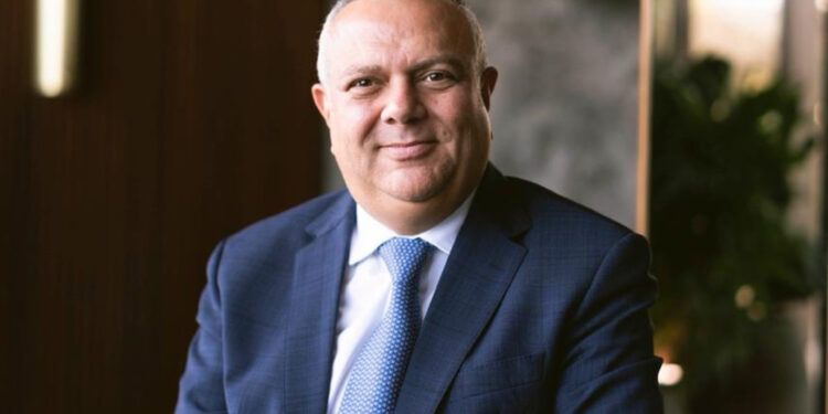 طارق حسين رئيس مجلس إدارة شركة سكاى بورتس