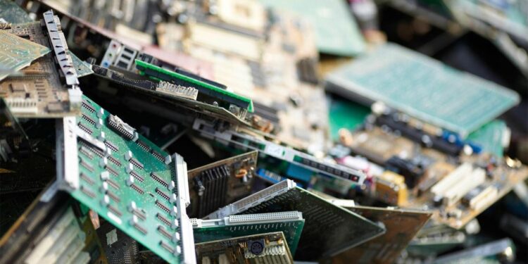 النفايات الإلكترونية