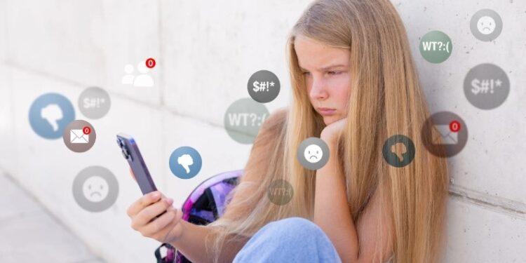 إسبانيا تحظر على الأطفال دون سن 16 عامًا استخدام منصات التواصل الاجتماعي