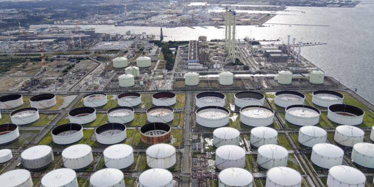 مخزونات النفط