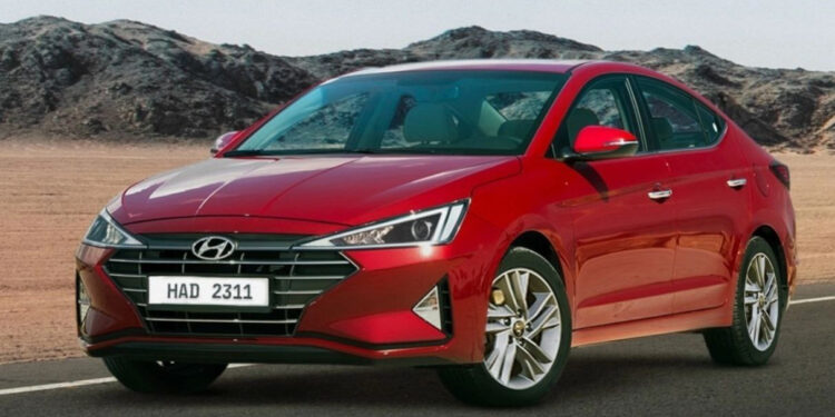 هيونداي إلنترا AD