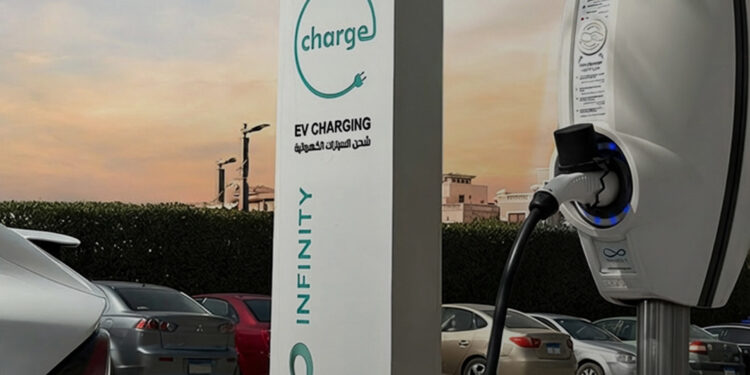 شركة إنفنيتي لحلول البنية التحتية لشحن السيارات الكهربائية