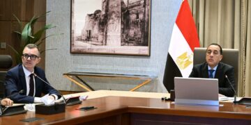 رئيس الوزراء يستعرض ملامح خطة التنمية الاقتصادية والاجتماعية 2026-2027