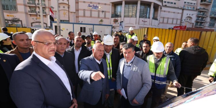 وزير النقل: تطوير ترام الرمل لإعادة تشغيله بكفاءة