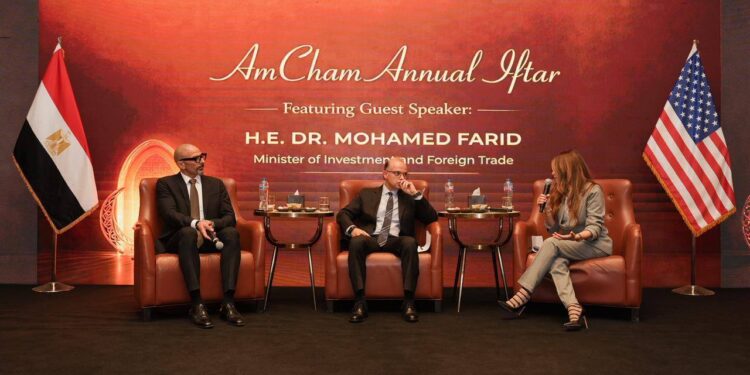 "الاستثمار" و"مصر السيادي" يدرسان تأسيس صندوق رأس مال مخاطر لدعم الشركات الناشئة