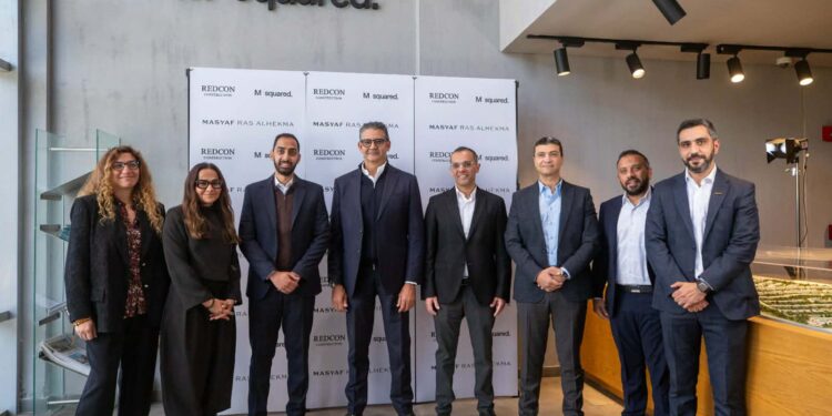 "إم سكوير» و«ريدكون» توقعان عقدًا بمليار جنيه لمشروع مصيف رأس الحكمة