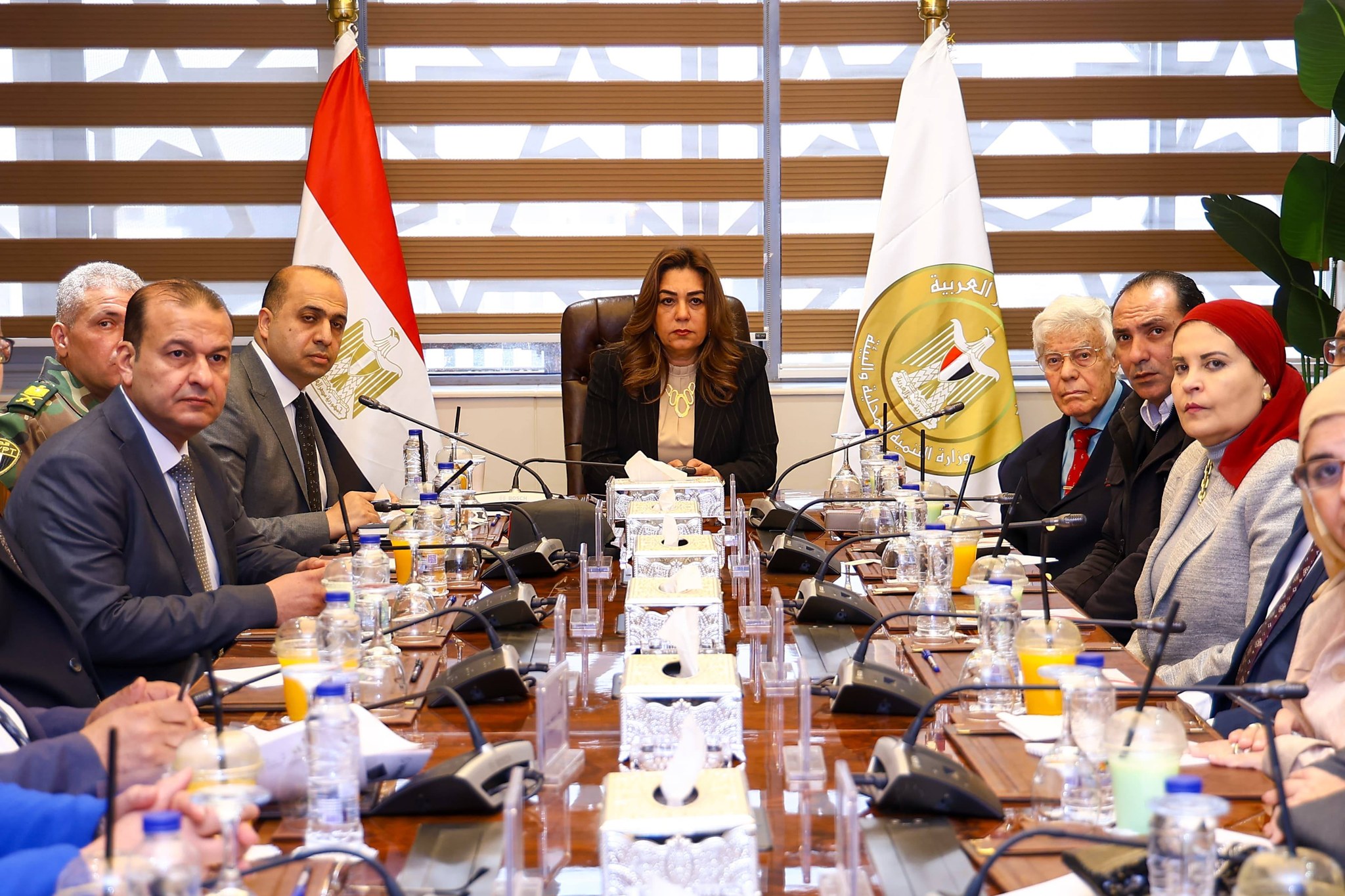 "التنمية المحلية والبيئة" توافق على قرارات لمزاولة أنشطة إدارة المخلفات