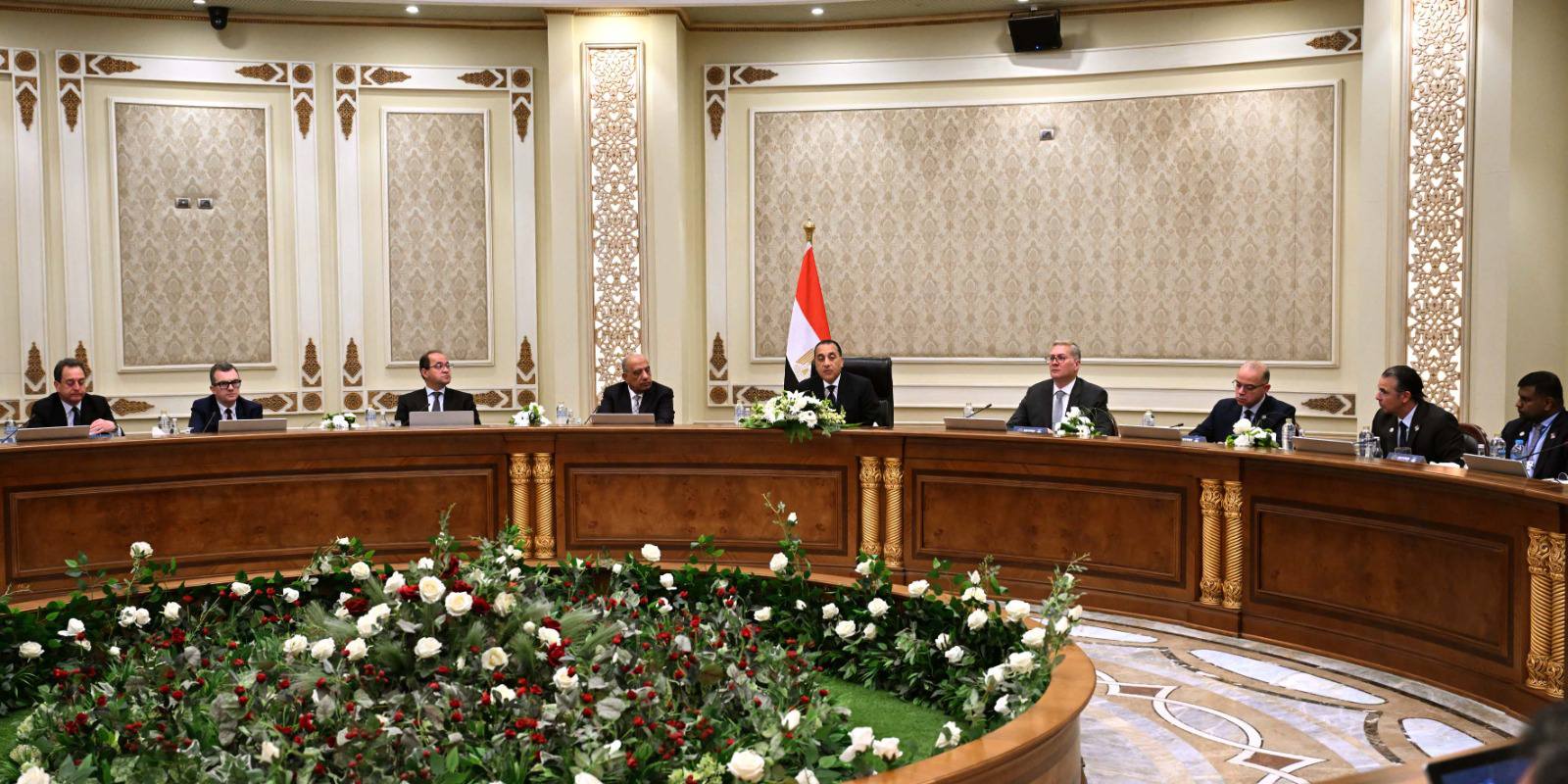 شركات عالمية تعتزم ضخ استثمارات في قطاع البترول المصري الفترة المقبلة