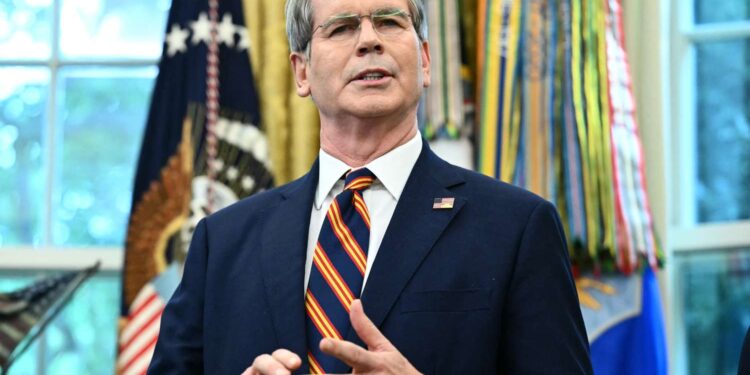 وزير الخزانة الأمريكى سكوت بيسنت