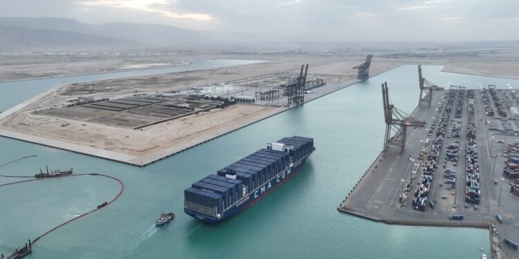 النقل البحرى