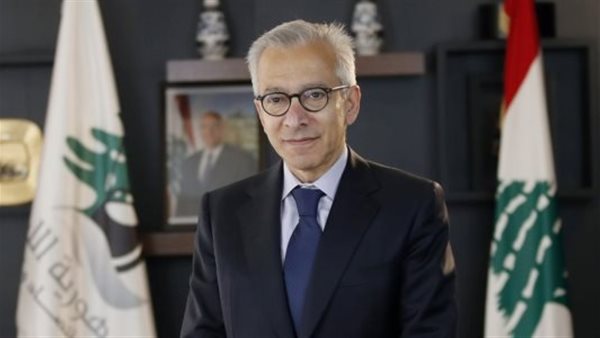 وزير الاقتصاد والتجارة اللبناني عامر البساط