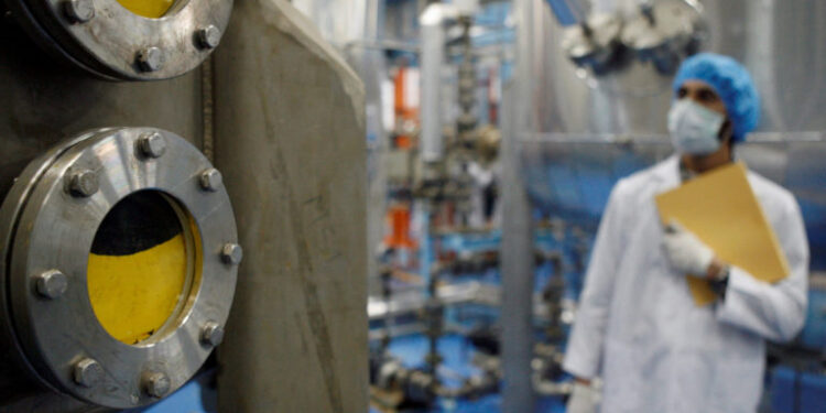 إحدى المنشآت النووية في إيران.