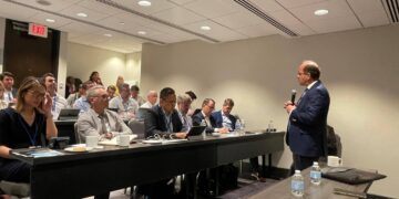 وزير المالية