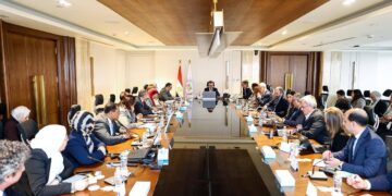 مصر تبحث مع البنك الدولي دعم جهود الحكومة في تحسين كفاءة إدارة الاستثمارات