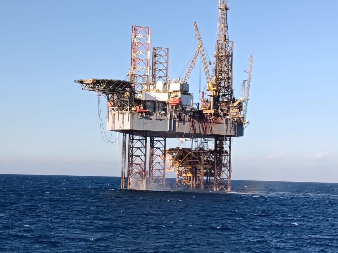 "بتروجلف" تضيف 10 آلاف برميل بترول يوميًا لإنتاجها بخليج السويس