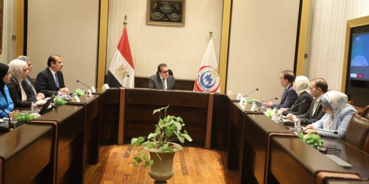 وزير الصحة يتابع مستجدات إنشاء مدينة اللقاحات وإطلاق أكاديمية VBC