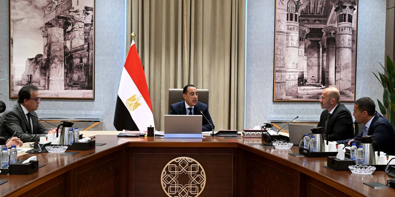 شركة صينية تقدم مقترحاً لتنفيذ مشروع "مدينة المستشفيات" بمصر