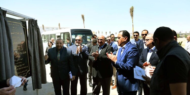 افتتاح 5 مصانع في منطقة السخنة الصناعية باستثمارات 24.5 مليون دولار