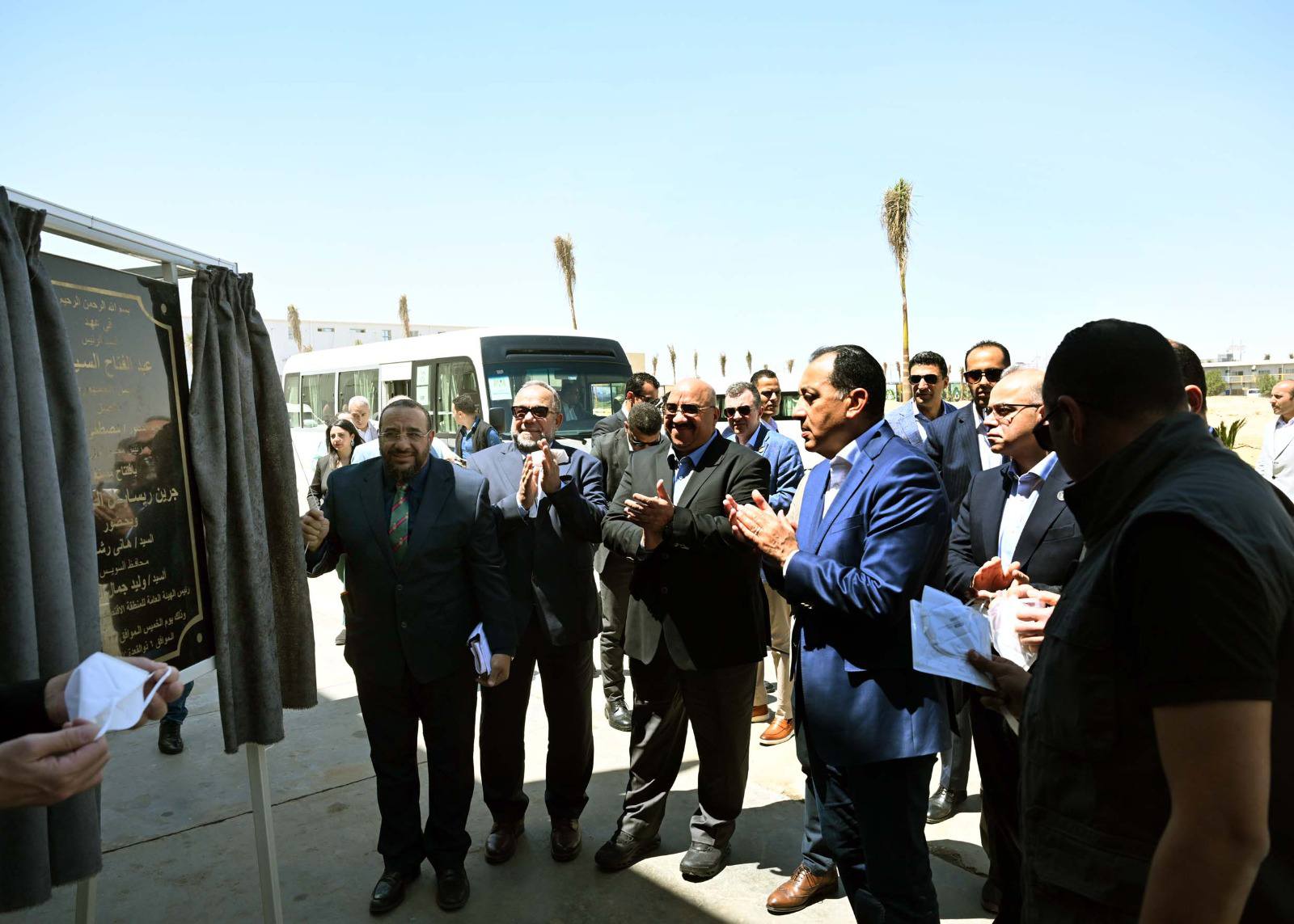 افتتاح 5 مصانع في منطقة السخنة الصناعية باستثمارات 24.5 مليون دولار