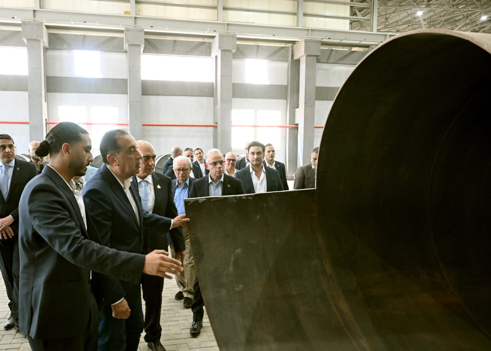 رئيس الوزراء يفتتح مصنع "جو ستيل" للمواسير الصلب باستثمارات 45 مليون دولار