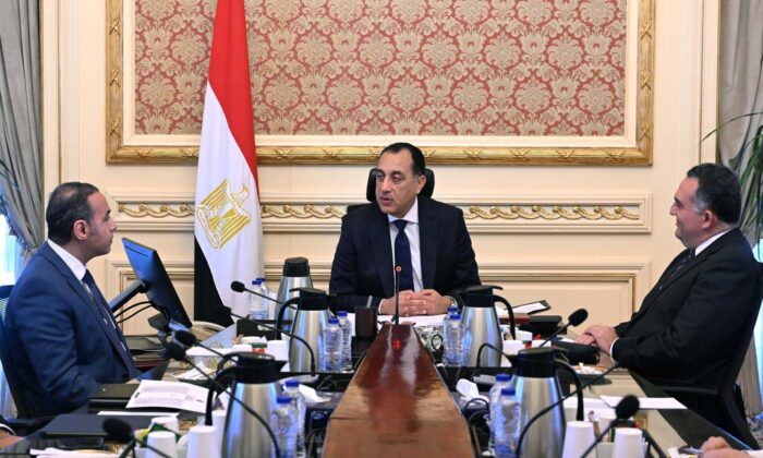 اجتماع رئيس الوزراء 1 e1777203541950